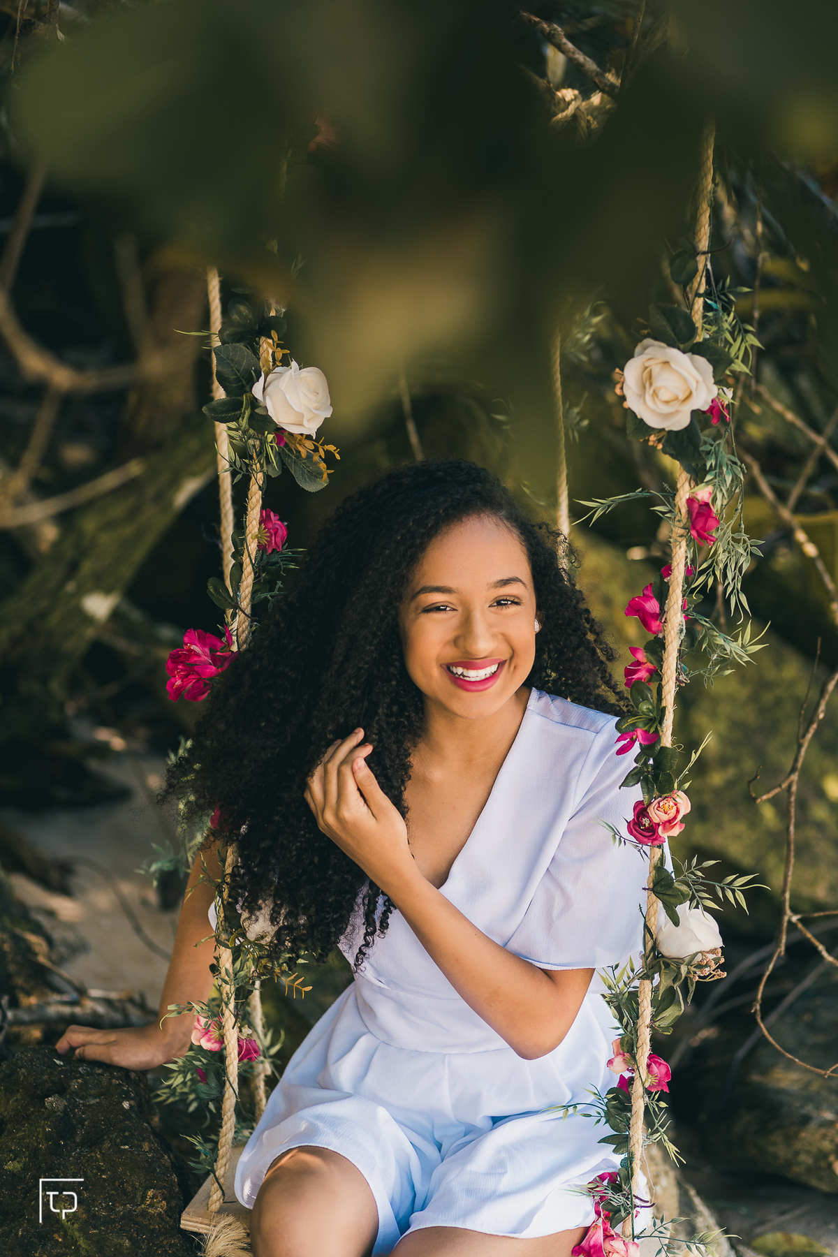 ensaio fotografico book debutante 15 anos na Praia das Conchas | inspiracao ideias criatividade poses modelo | fotografo em Guaruja Ton Prans Fotografia