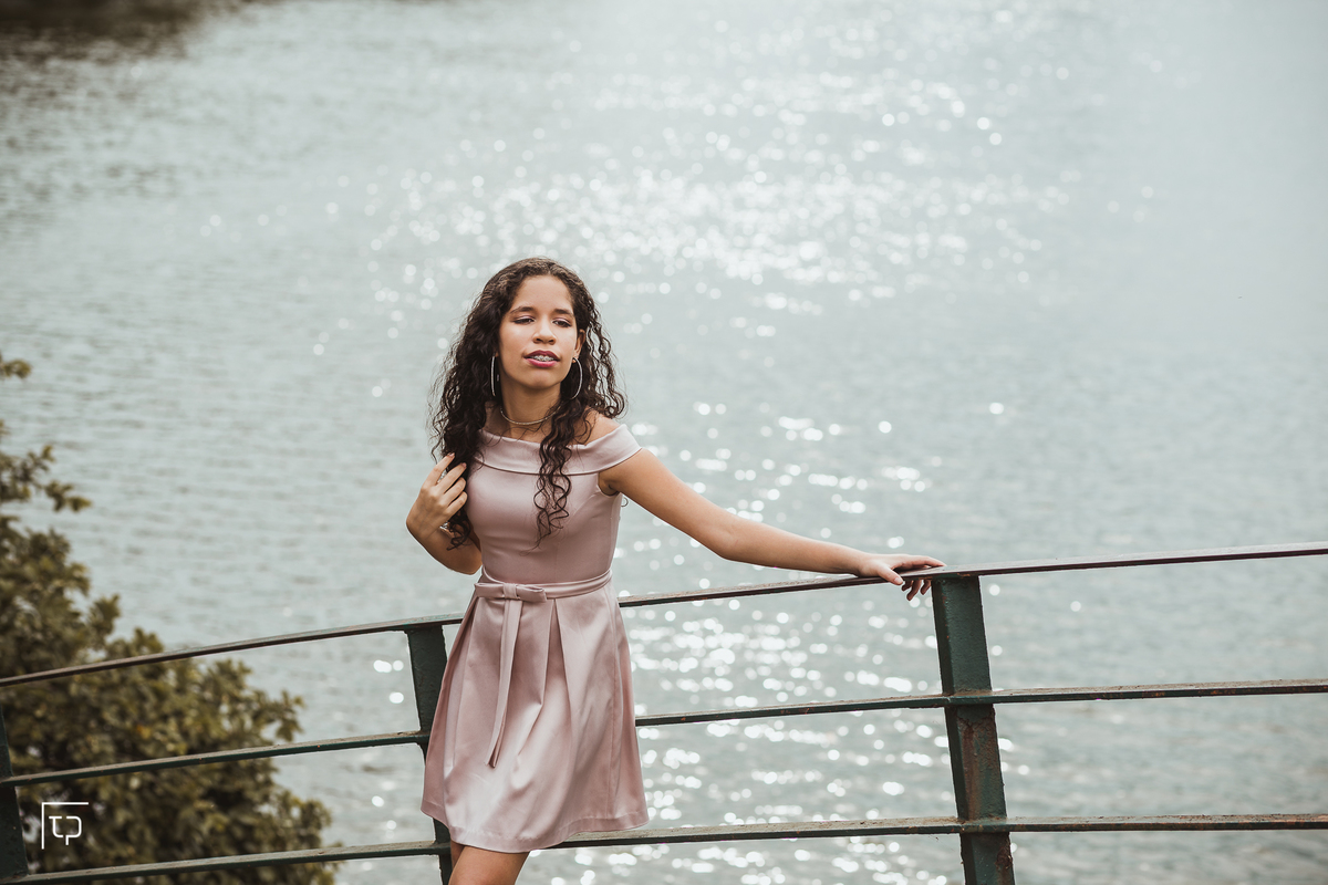 ensaio fotografico book debutante 15 anos no Parque Ibirapuera em Sao Paulo | inspiracao ideias criatividade poses modelo | fotografo em Guaruja Ton Prans Fotografia