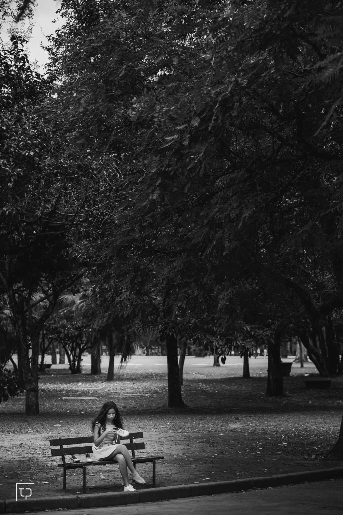 ensaio fotografico book debutante 15 anos no Parque Ibirapuera em Sao Paulo | inspiracao ideias criatividade poses modelo | fotografo em Guaruja Ton Prans Fotografia