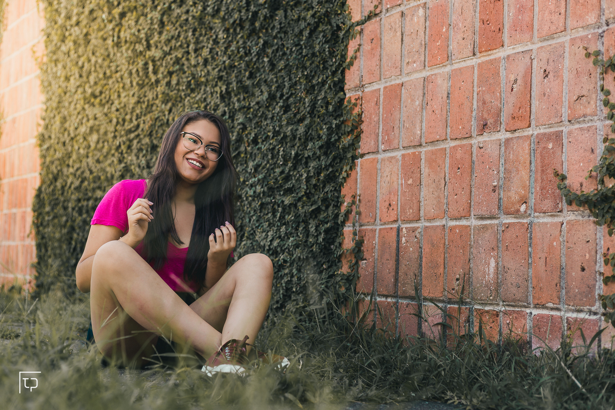 ensaio fotografico book debutante 15 anos na praia do guaiuba | inspiracao ideias criatividade poses modelo | fotografo em Guaruja Ton Prans Fotografia