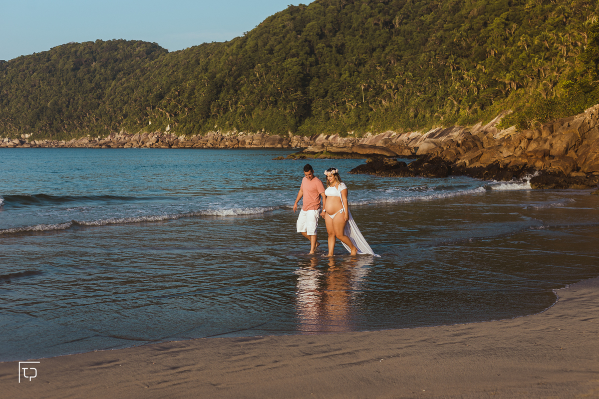 ensaio gestante gestante da fernanda na praia do guaiuba gravida gravidinha bebe newborn nascimento barriga barrigão fotografo em Guaruja Ton Prans Fotografia
