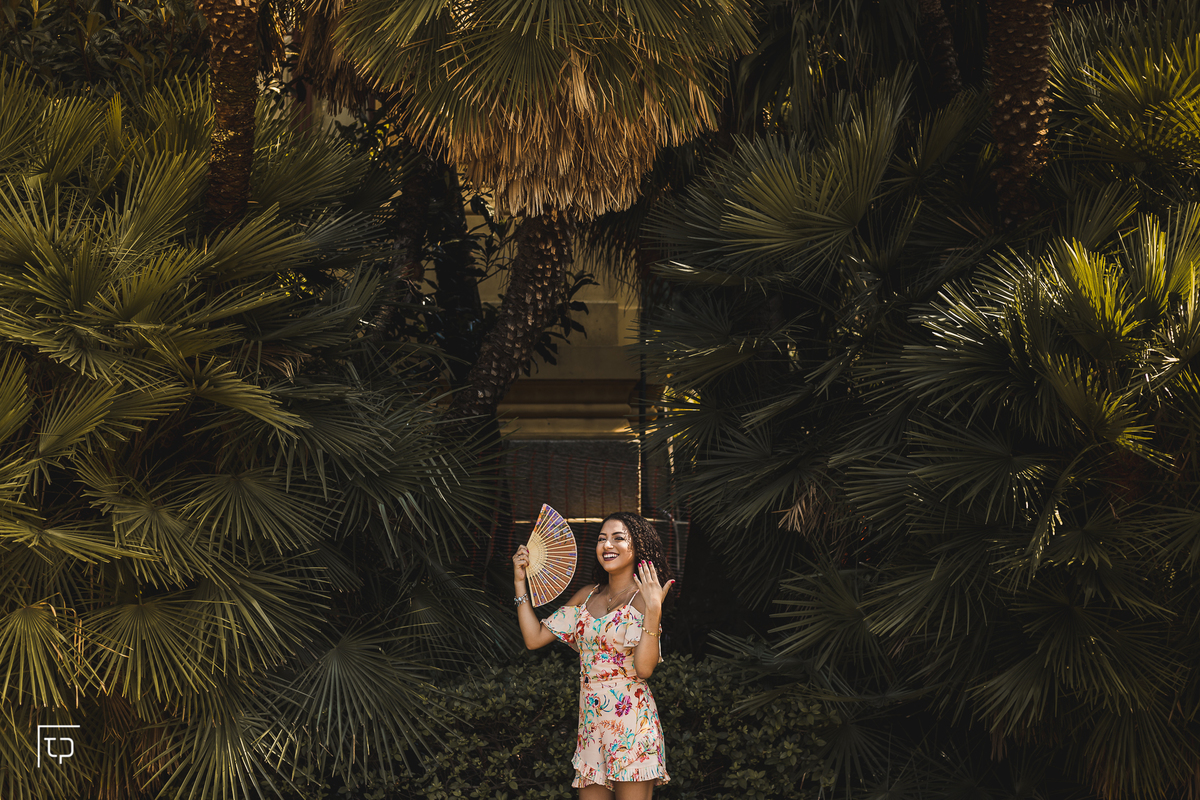 ensaio fotografico book debutante 15 anos no museu ipiranga  | inspiracao ideias criatividade poses modelo | fotografo em Guaruja Ton Prans Fotografia