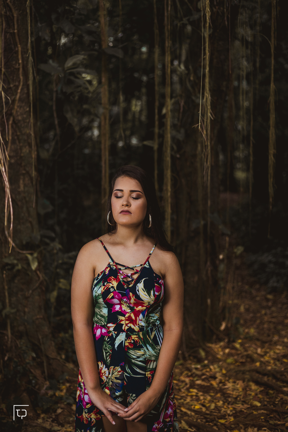 ensaio fotografico book debutante 15 anos jardim botanico e centro historico de santos | inspiracao ideias criatividade poses modelo | fotografo em Guaruja Ton Prans Fotografia