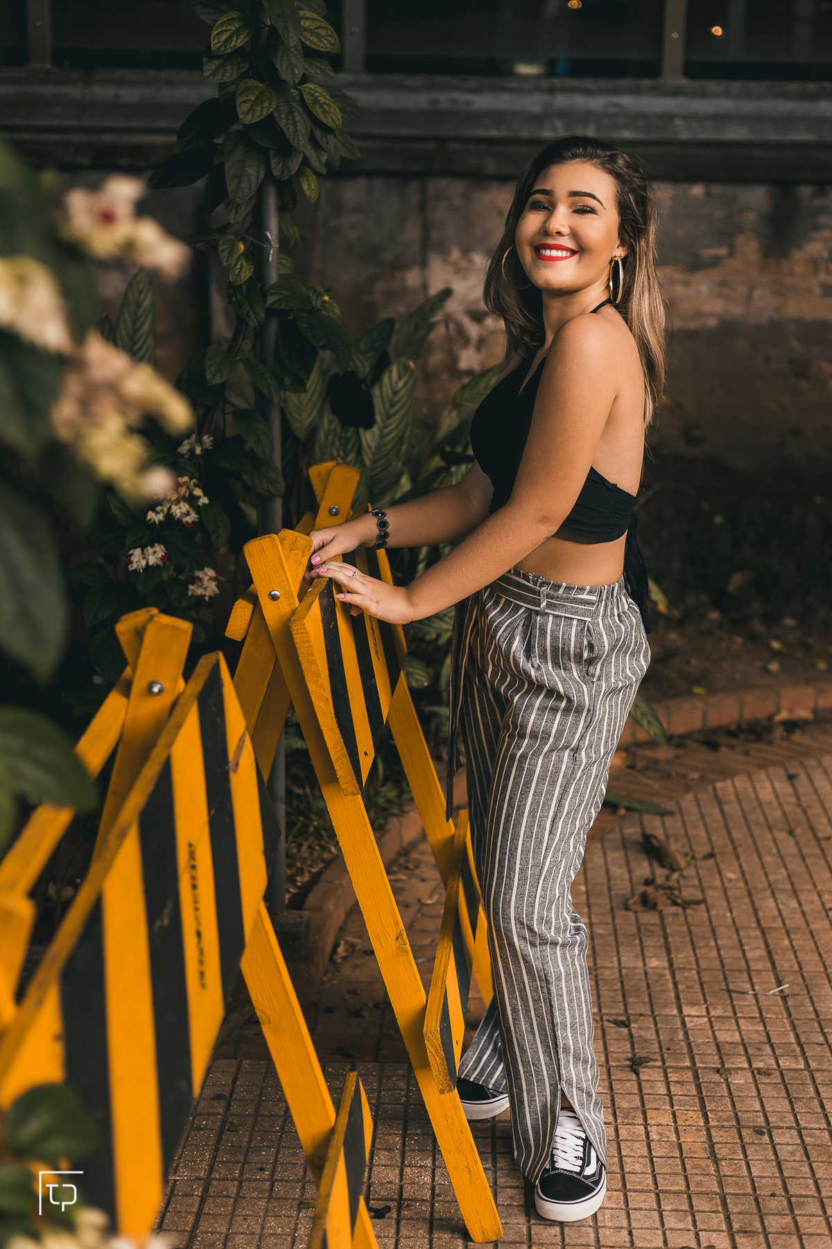 ensaio fotografico book debutante 15 anos na avenida paulista casa das rosas | balé ballet tutu inspiracao ideias criatividade poses modelo | fotografo em Guaruja Ton Prans Fotografia