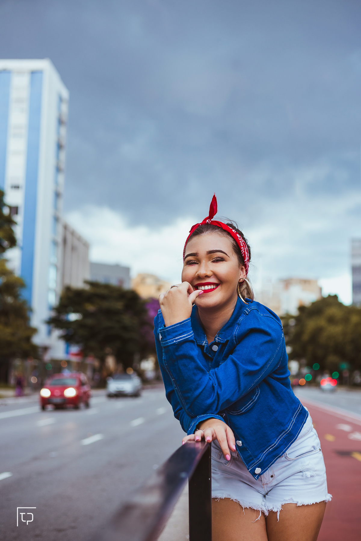 ensaio fotografico book debutante 15 anos na avenida paulista | balé ballet tutu inspiracao ideias criatividade poses modelo | fotografo em Guaruja Ton Prans Fotografia