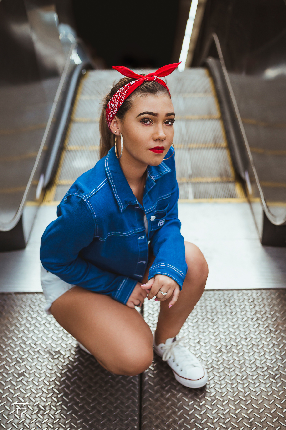 ensaio fotografico book debutante 15 anos na avenida paulista | balé ballet tutu inspiracao ideias criatividade poses modelo | fotografo em Guaruja Ton Prans Fotografia