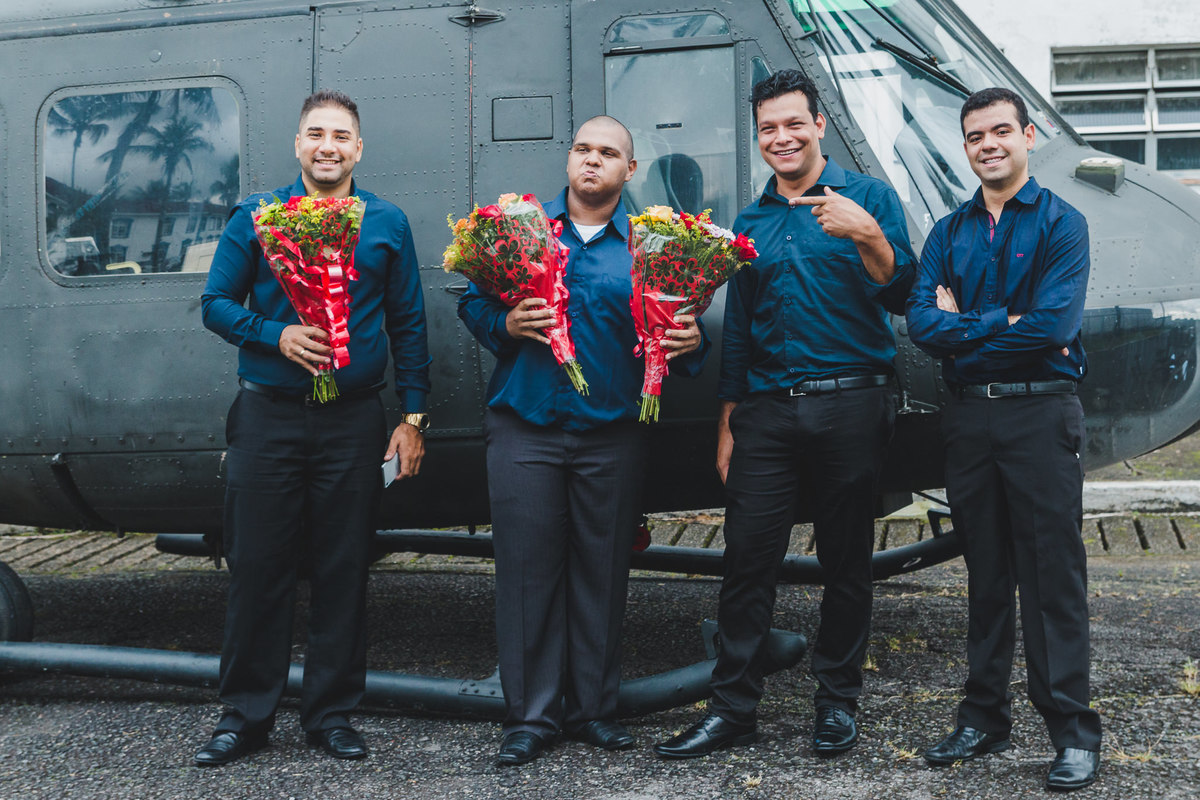 Ton Prans Fotografia | Colação e Festa Formatura Manuntenção de aeronaves ETEC | Formandos Universidade Universitário Faculdade Festa Colação Guarujá Base Aérea de Santos Alegrias Buffet Avião Aviões TCC