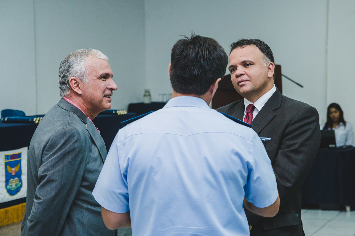Ton Prans Fotografia | Colação e Festa Formatura Manuntenção de aeronaves ETEC | Formandos Universidade Universitário Faculdade Festa Colação Guarujá Base Aérea de Santos Alegrias Buffet Avião Aviões TCC