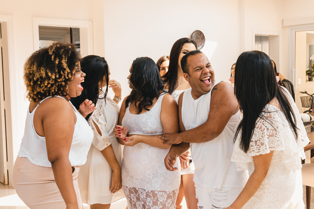 Ton Prans Fotografia | Ensaio Formatura Enfermagem Colégio Marques de Olinda Faculdade Formandos Faculdade Universidade  Universitário Festa Praia Piscina Jaleco Fumaça Sparkles