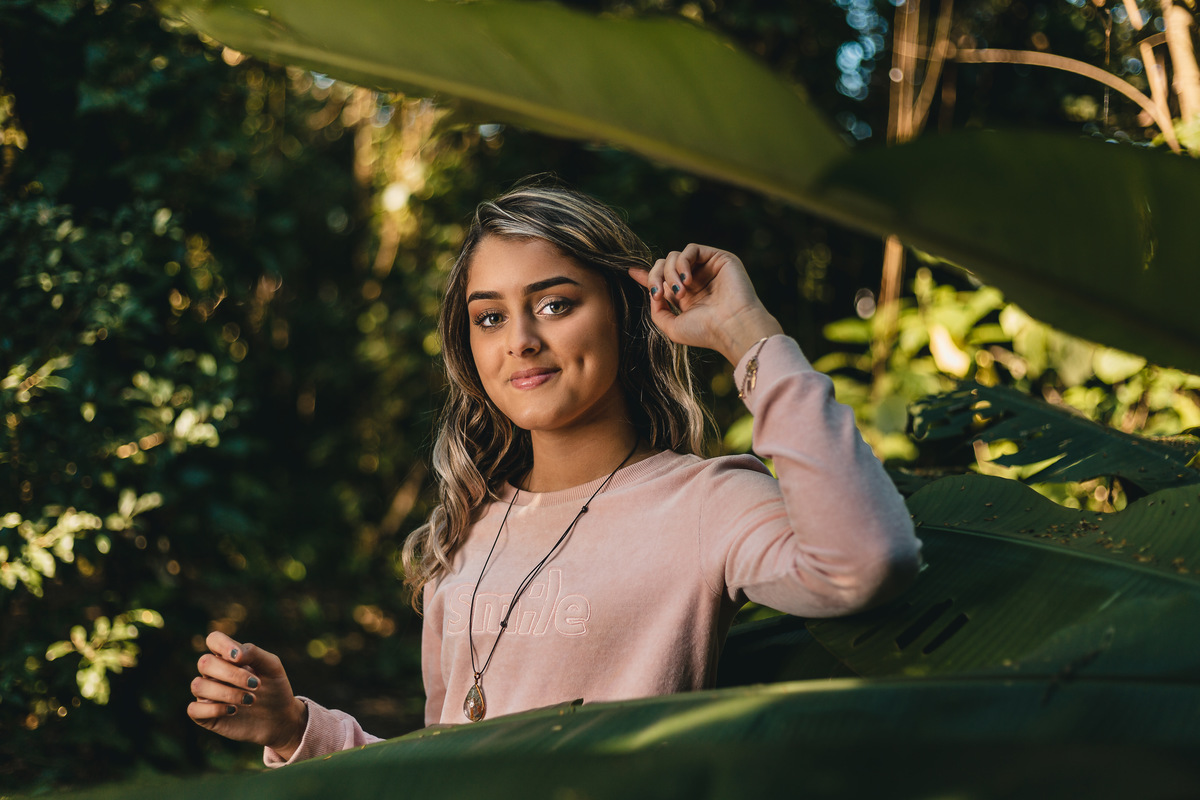 Ton Prans Fotografia | Ensaio debutante 15 anos da Julia Novaes em Santos | sol natureza sorriso princesa modelo tumblr aniversário guarujá santos centro jardim botanico xv 15 de novembro cores 