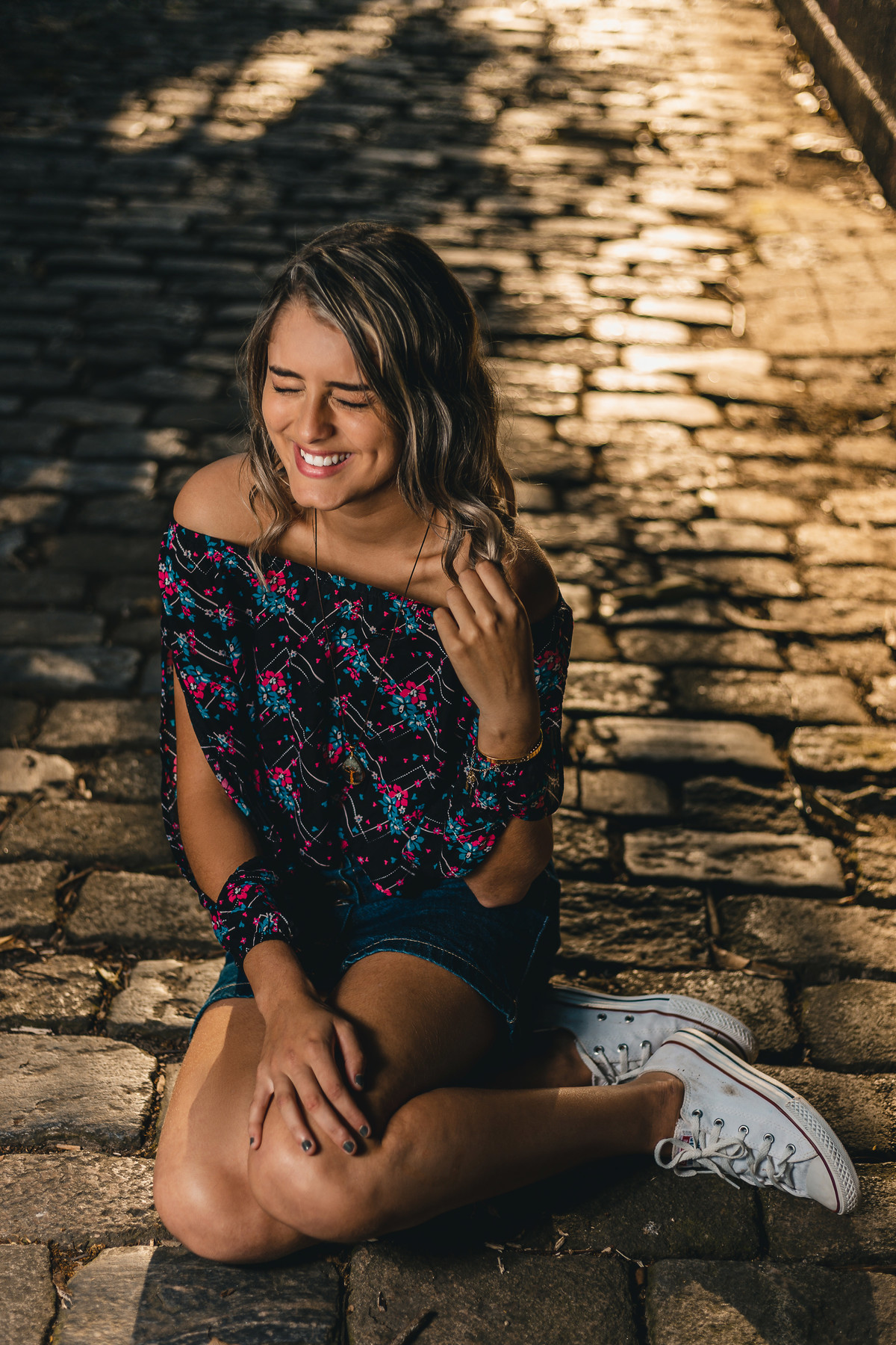 Ton Prans Fotografia | Ensaio debutante 15 anos da Julia Novaes em Santos | sol natureza sorriso princesa modelo tumblr aniversário guarujá santos centro jardim botanico xv 15 de novembro cores 