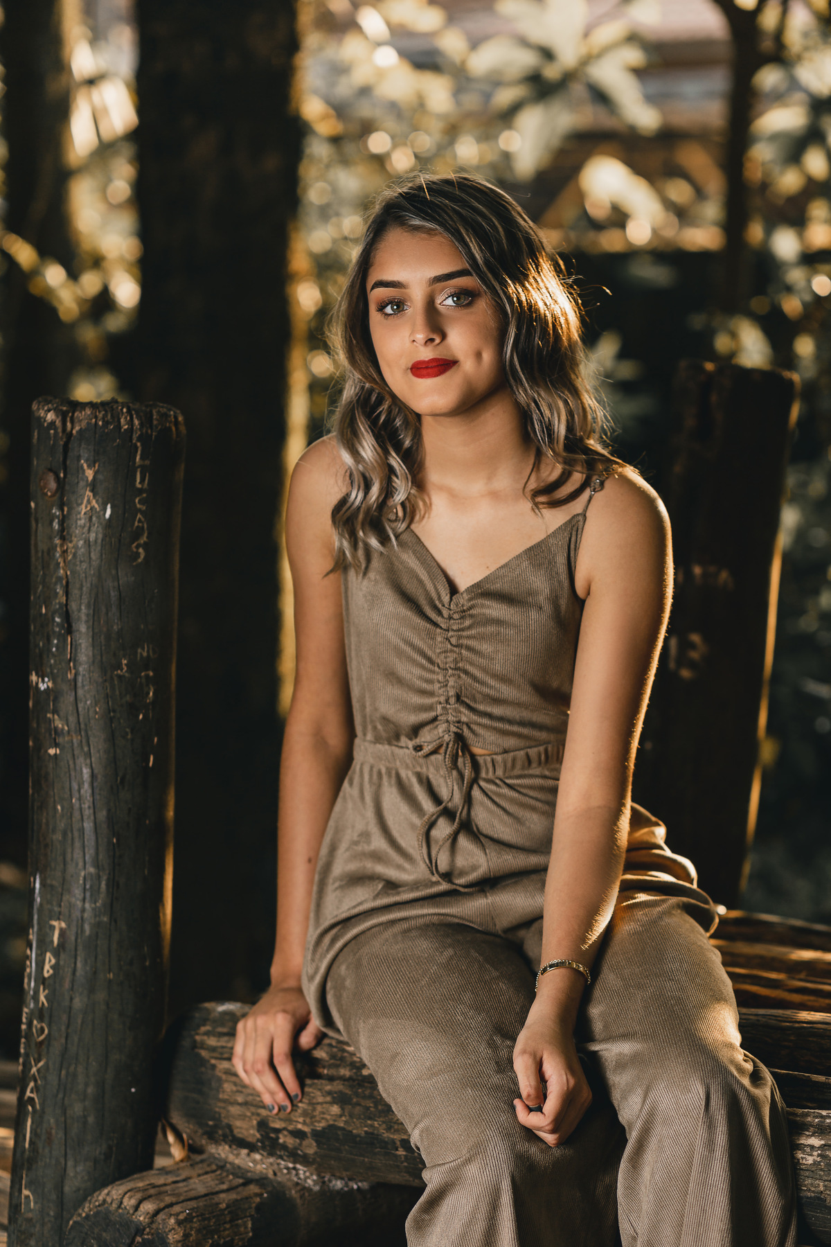 Ton Prans Fotografia | Ensaio debutante 15 anos da Julia Novaes em Santos | sol natureza sorriso princesa modelo tumblr aniversário guarujá santos centro jardim botanico xv 15 de novembro cores 