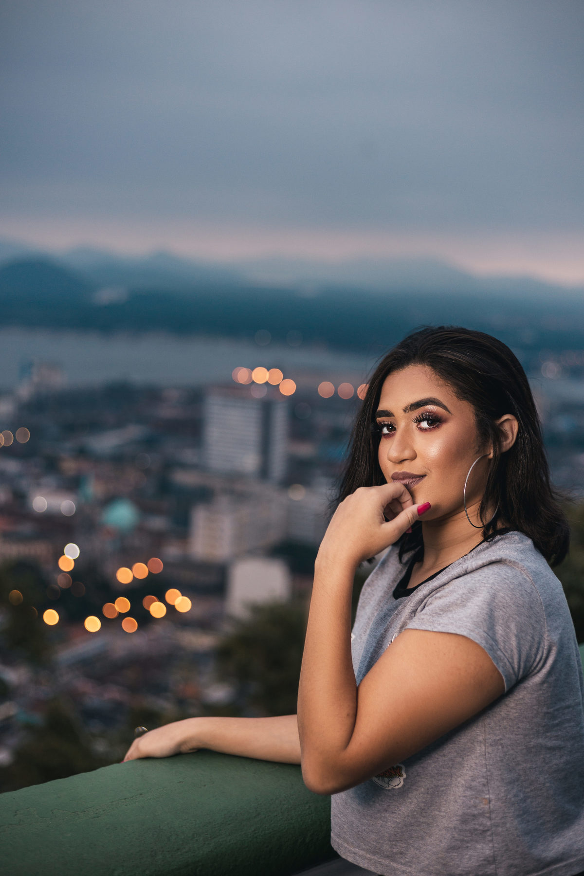 Ton Prans Fotografia | Ensaio debutante 15 anos da Vitoria Senna em Santos | sol natureza sorriso princesa modelo tumblr aniversário guarujá santos bonde monte serrat  cores balao coracao flor flores balanco