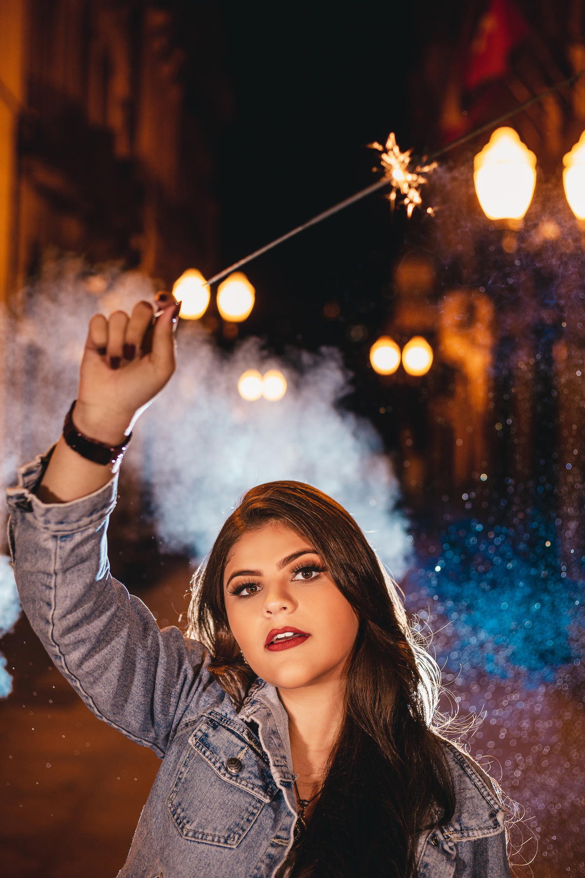 Ton Prans Fotografia | Ensaio debutante 15 anos da Ana Maria em Guarujá e Santos | sol natureza praia sorriso princesa modelo tumblr aniversário santos centro luzinhas fio de led fumaça amigos noite