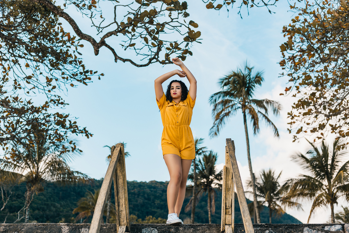 Ton Prans Fotografia | Ensaio debutante 15 anos da Gabriella Melo em Guarujá e Santos | sol natureza praia sorriso princesa modelo tumblr aniversário guarujá praia guaiúba