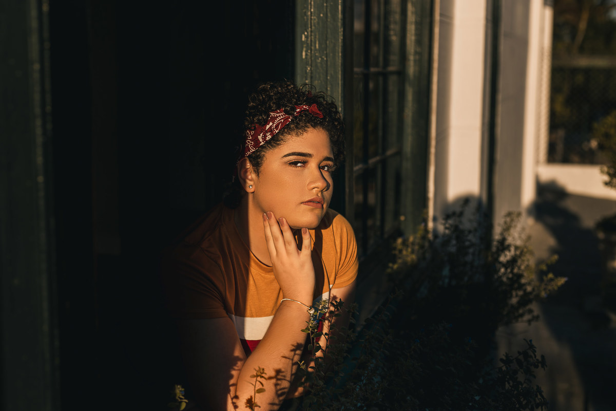 Ton Prans Fotografia | Ensaio debutante 15 anos da Ana Beatriz em Santos | sol natureza sorriso princesa modelo tumblr aniversário monte serrat guarujá cacheada