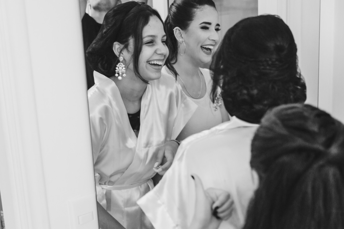 Ton Prans Fotografia | Making Of  debutante 15 anos da Maria Eduarda no Guarujá no Ateliê Alexandra Bombonato | Festa Aniversario Maquiagem Makeup Make