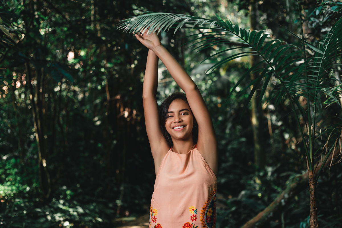 ensaio fotografico book debutante 15 anos na Praia São Pedro e Praia das Conchas  | inspiracao ideias criatividade poses modelo | fotografo em Guaruja Ton Prans Fotografia