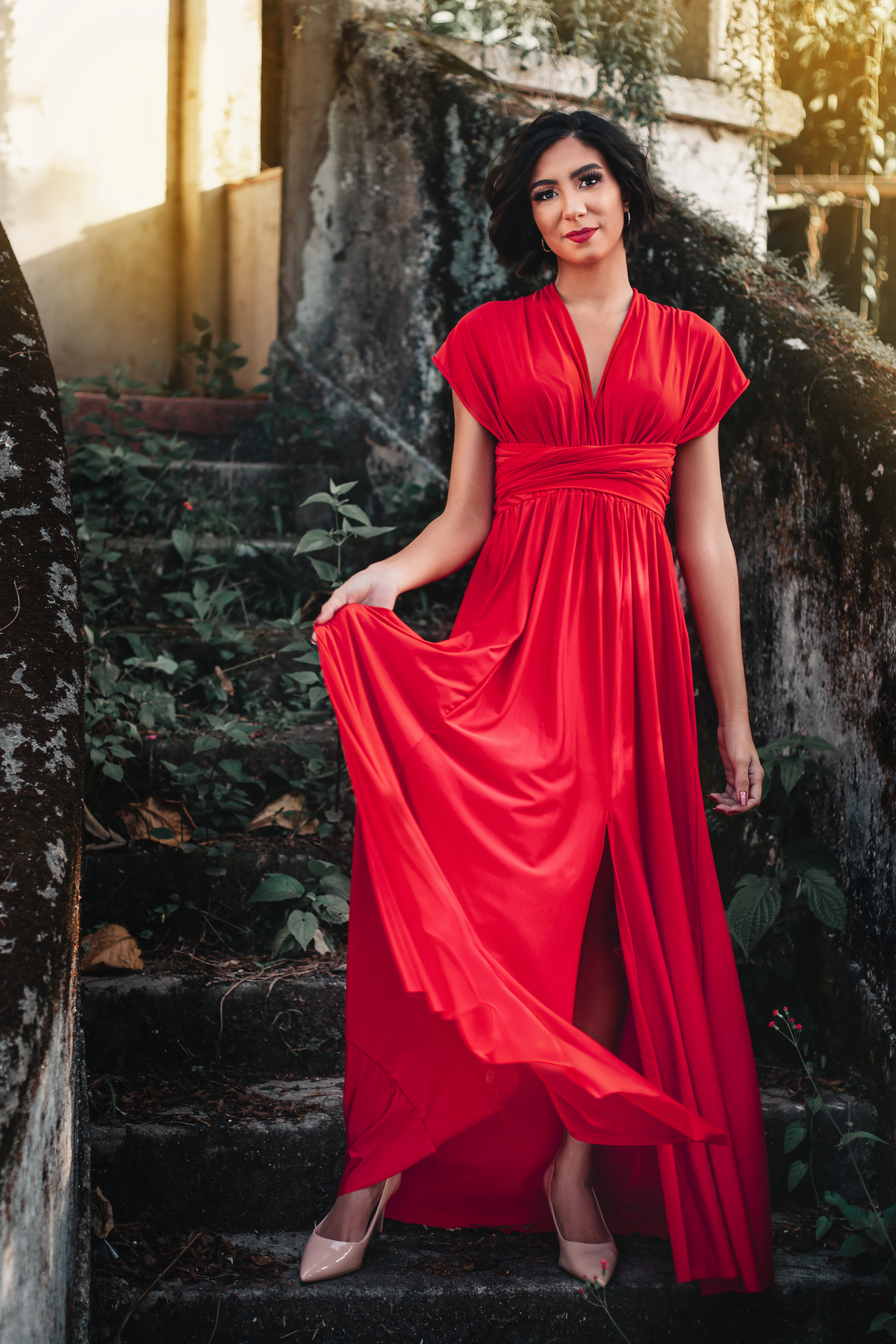 ensaio fotografico book debutante 15 anos em uma Casa Abandonada | inspiracao ideias criatividade poses modelo | fotografo em Guaruja Ton Prans Fotografia