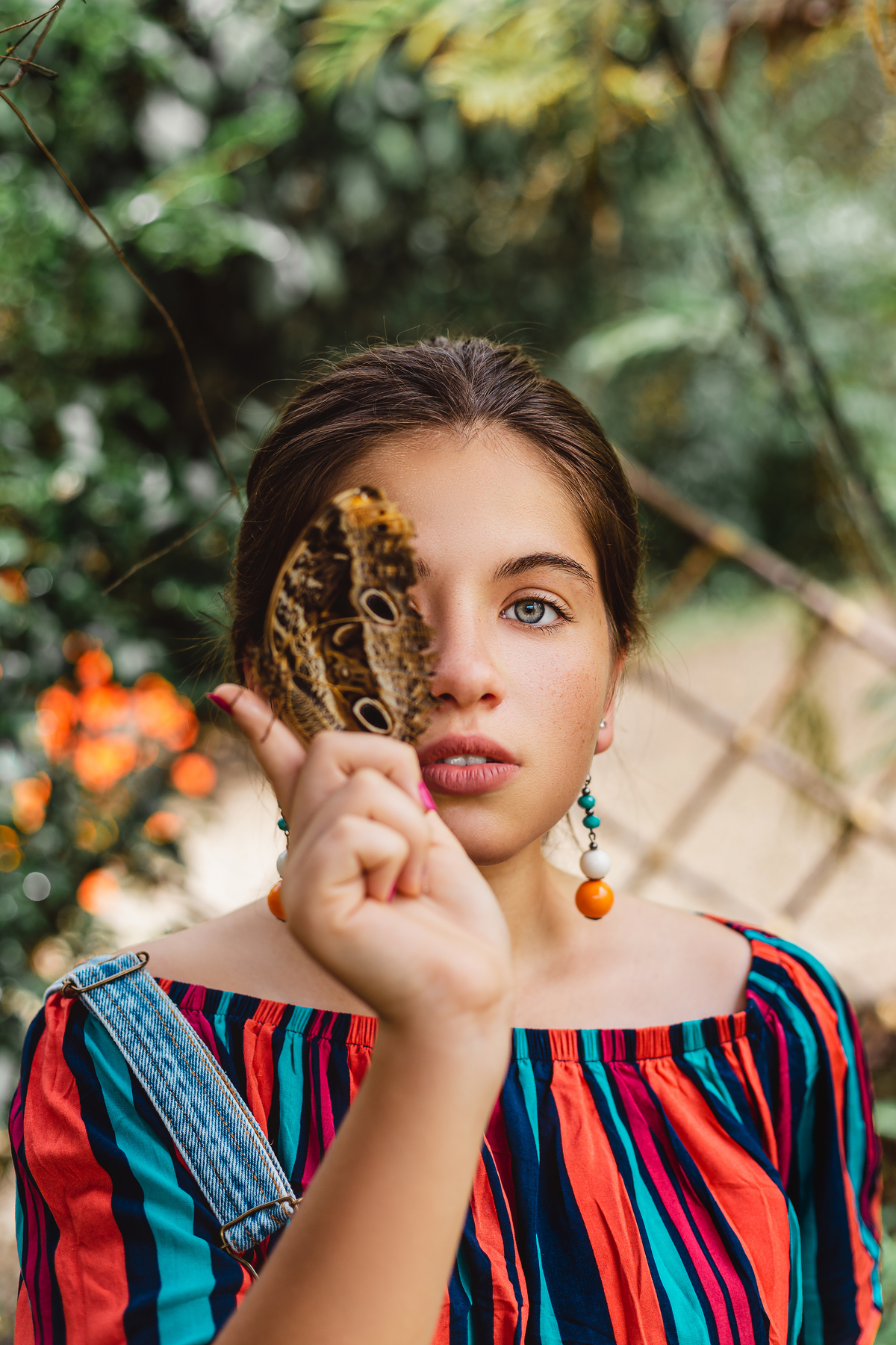 Ton Prans Fotografia | Ensaio debutante 15 anos da Ana Clara no Borboletário Águias da Serra em São Paulo | natureza modelo tumblr aniversário photoshoot feminino fotográfico retrato inspiracao ideias criatividade mood book portrait borboleta flores