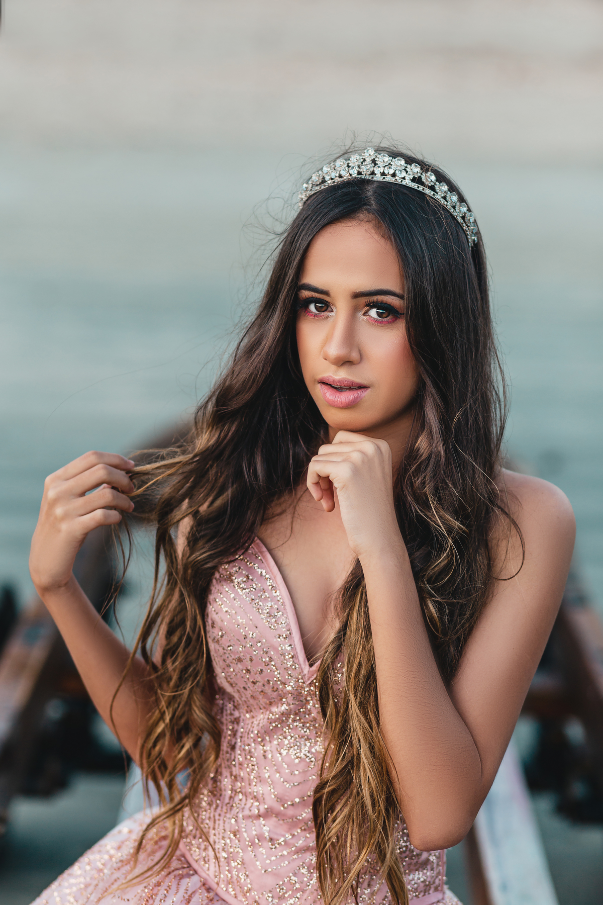 ensaio fotografico book debutante 15 anos Guaiuba no Guaruja | inspiracao ideias criatividade poses modelo | fotografo em Guaruja Ton Prans Fotografia