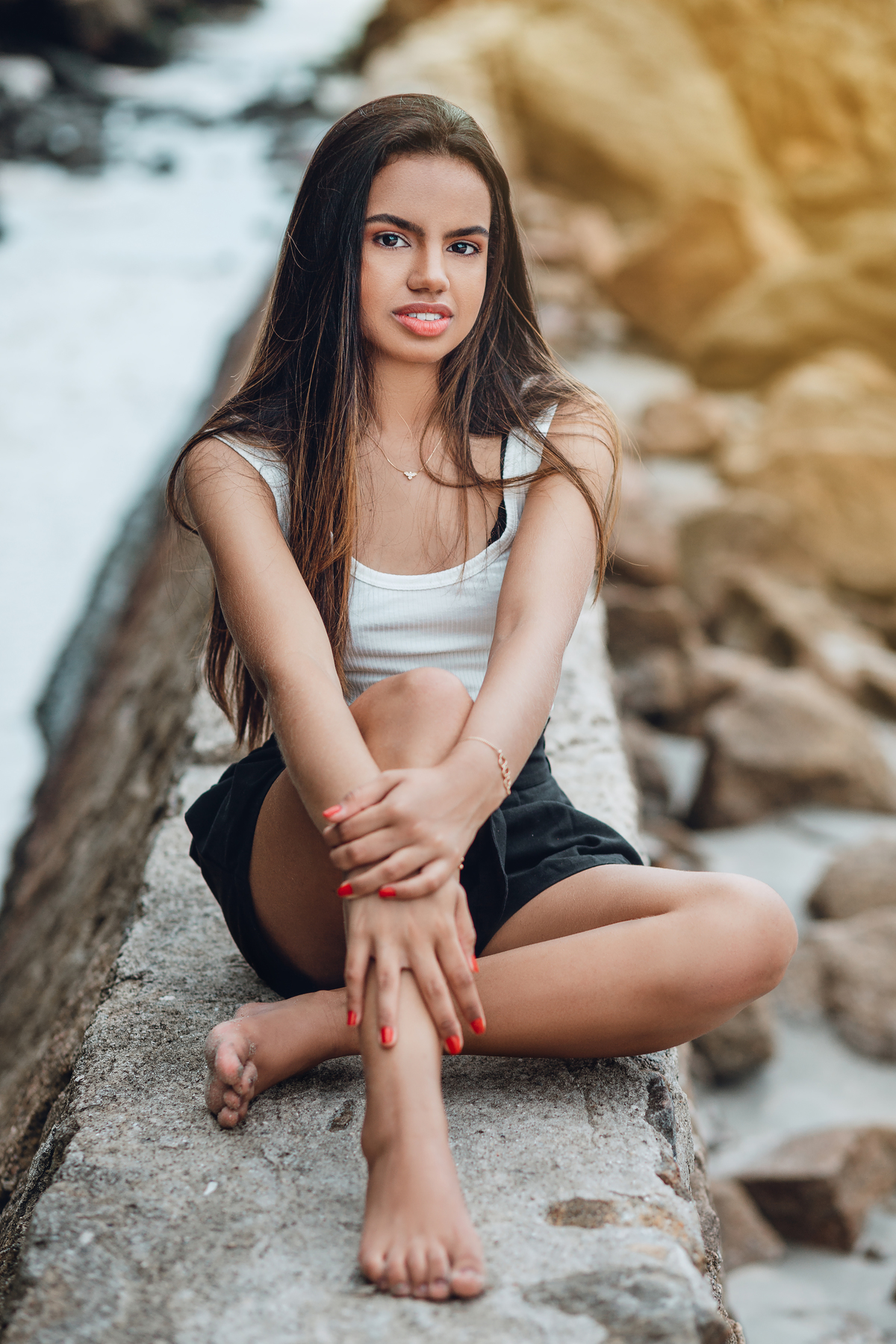 ensaio fotografico book debutante 15 anos na praia do Guaiuba | inspiracao ideias criatividade poses modelo | fotografo em Guaruja Ton Prans Fotografia