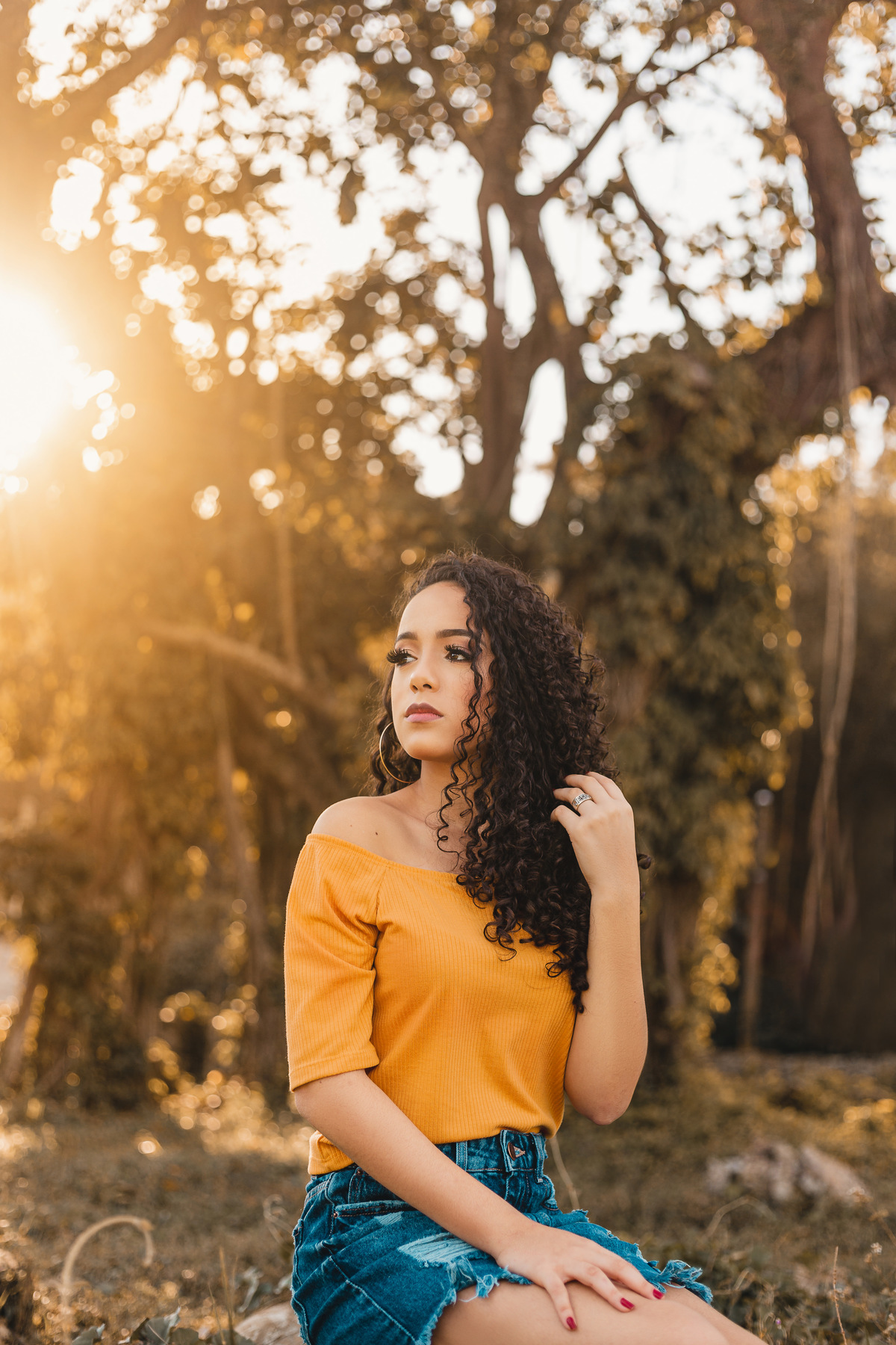 ensaio fotografico book debutante 15 anos na natureza e praia do guaiuba | inspiracao ideias criatividade poses modelo | fotografo em Guaruja Ton Prans Fotografia