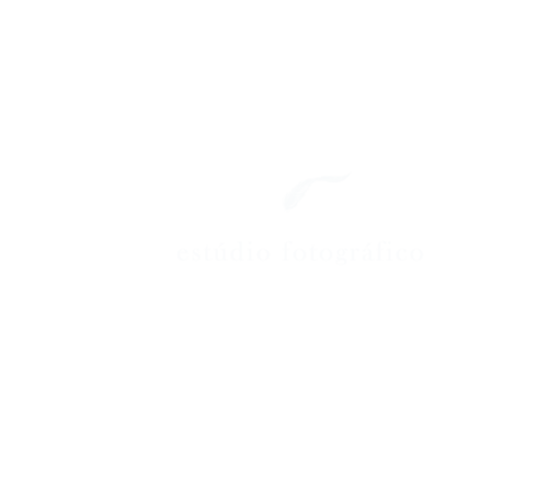 Logotipo de Ariane Silveira Fotografia