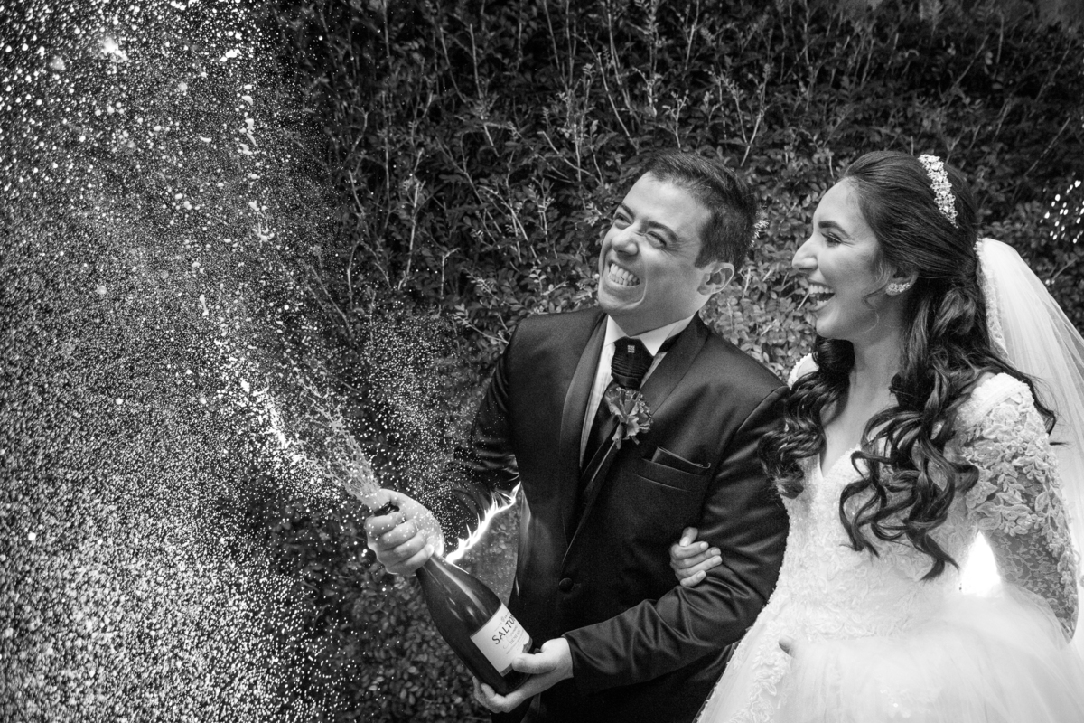 fotografo de casamento, fotografia de casamento, como contratar um fotografo de casamento, quanto custa um fotografo de casamento, video de casamento, ensaio de casamento, espaço pompeia, igreja pompeia, fotos de casamento espaço pompeia