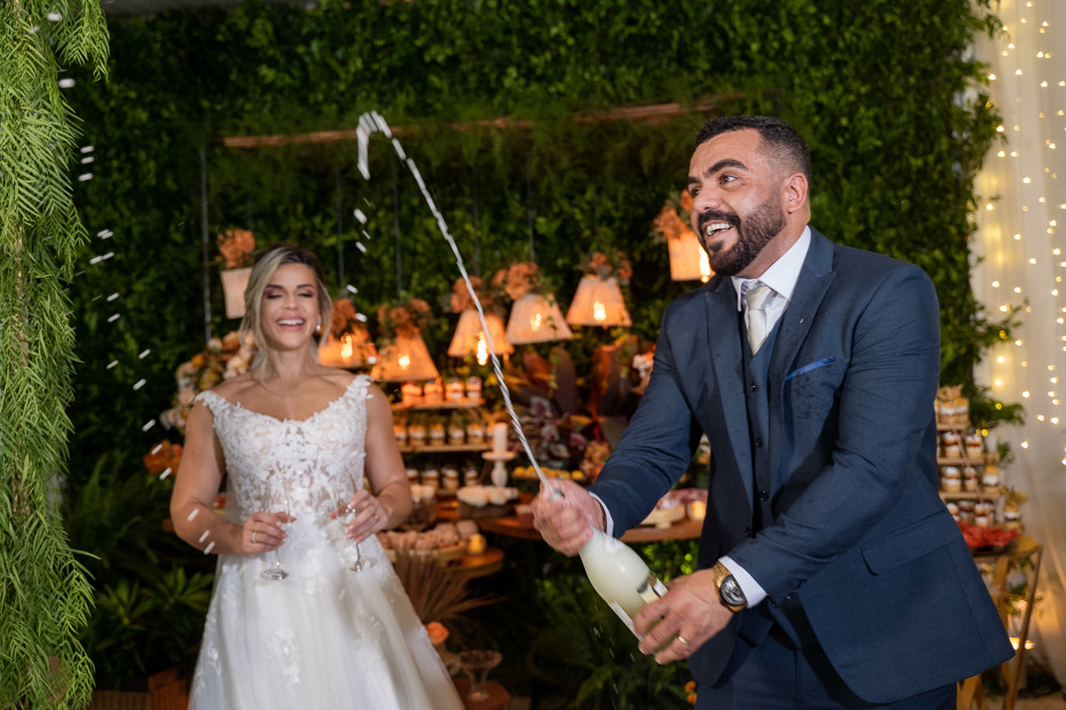 fotos de casamento Dayane e Pablo Catedral Nossa Senhora da Glória em Valença-RJ - Fotógrafo de Casamento Diego Souza Fotografa
