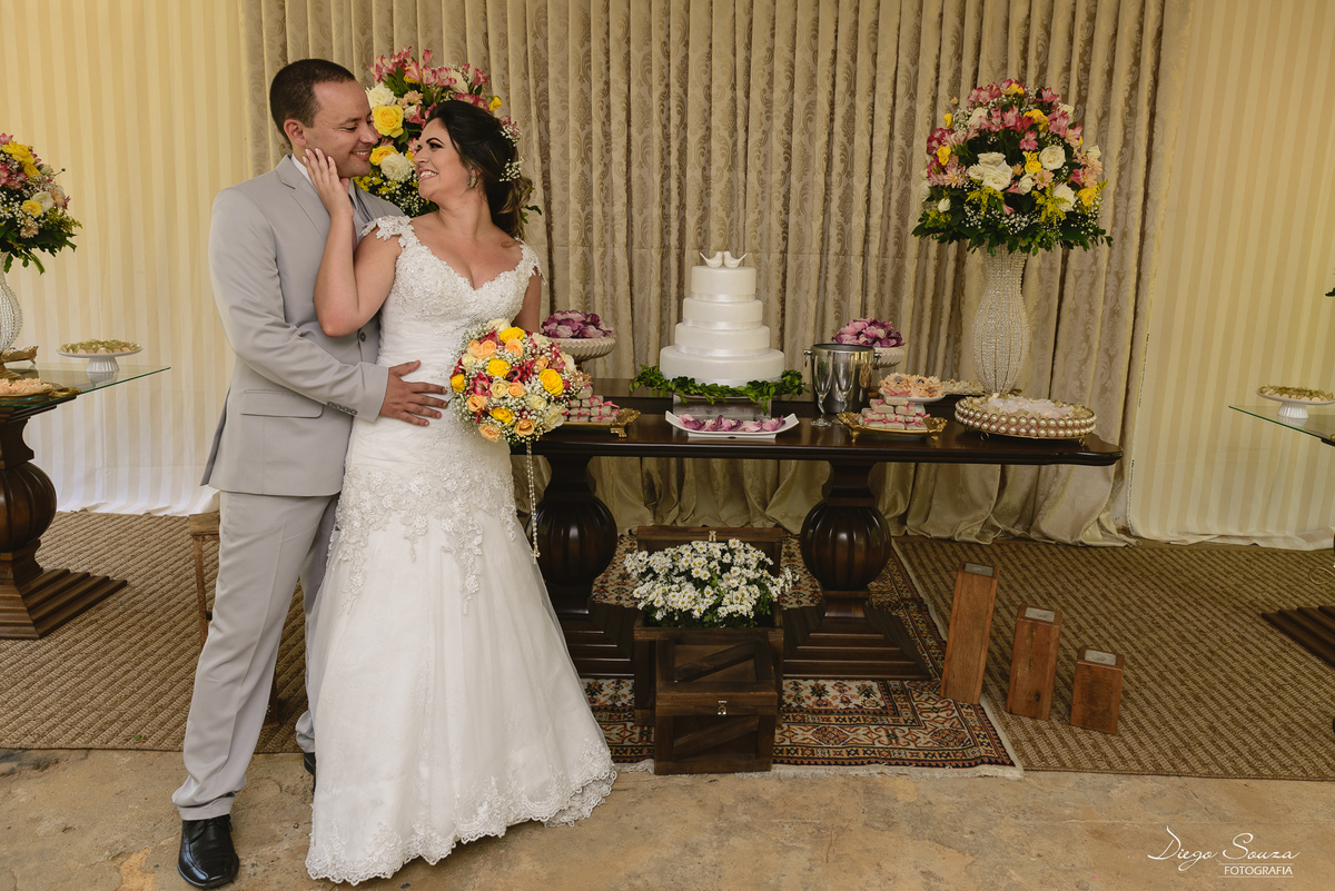 brinde do casal, casamento no campo em valença/rj