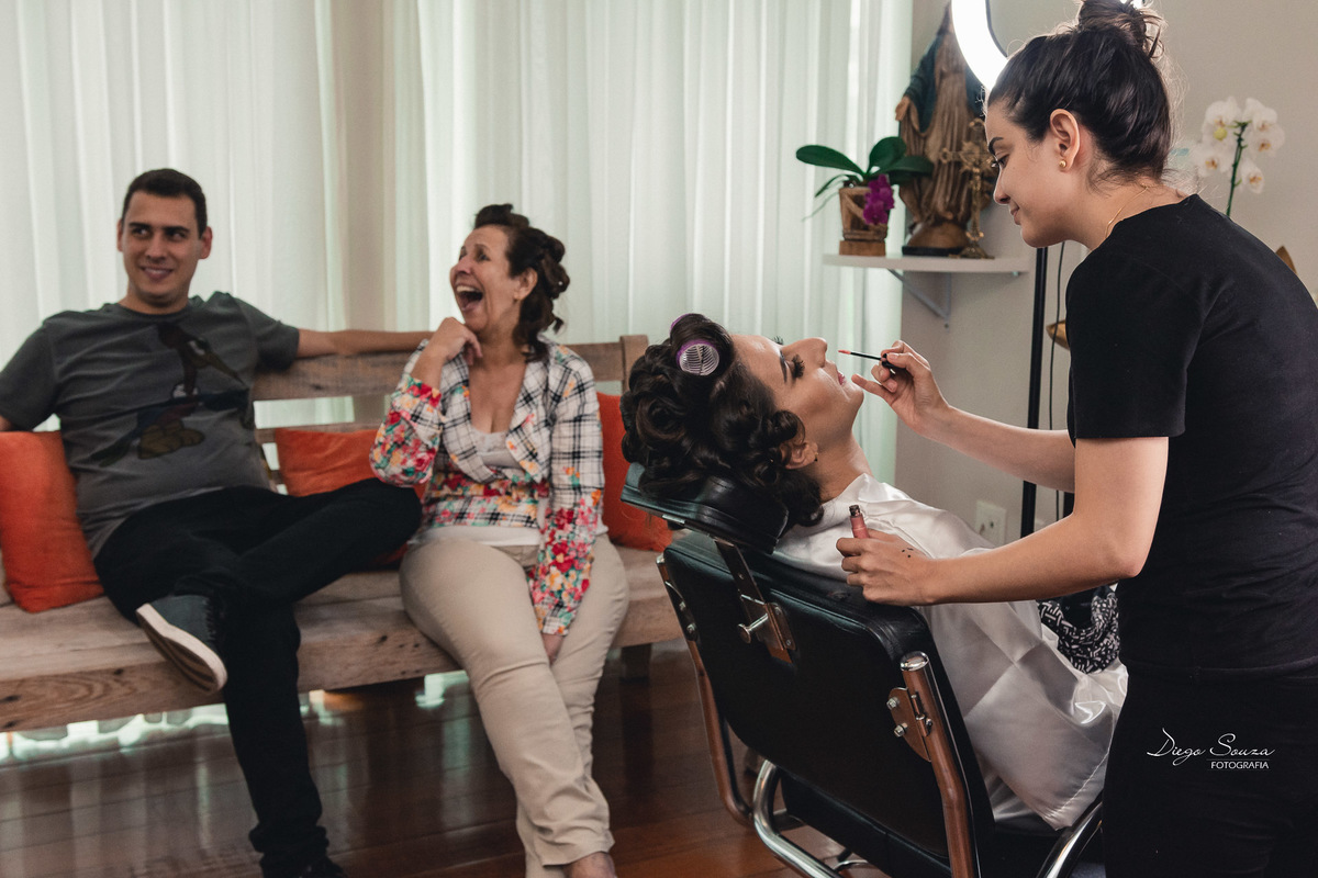 foto em familia durante o making of da noiva - barbacena-MG