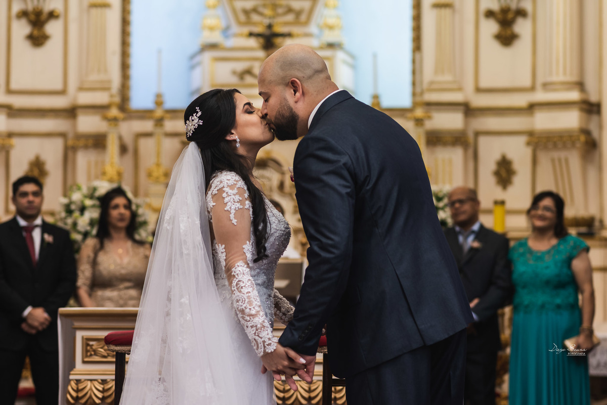 casamento livia e léo em valença-rj, fotos hotel palmeira imperial, noiva amir nossar e igreja Catedral. www.diegofotografia.com fotografo de casamento em valença, vassouras, volta redonda
