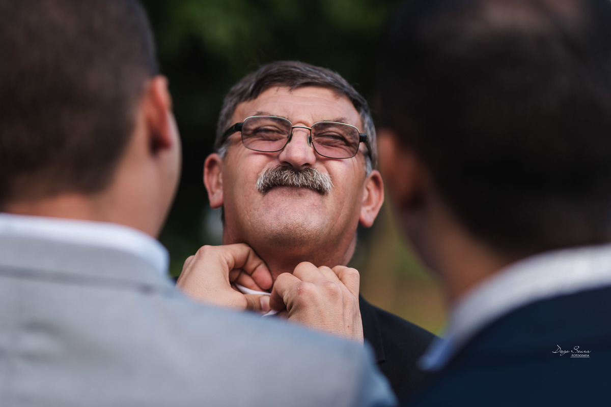 vestido lindo de noiva, casamento de dia no campo
