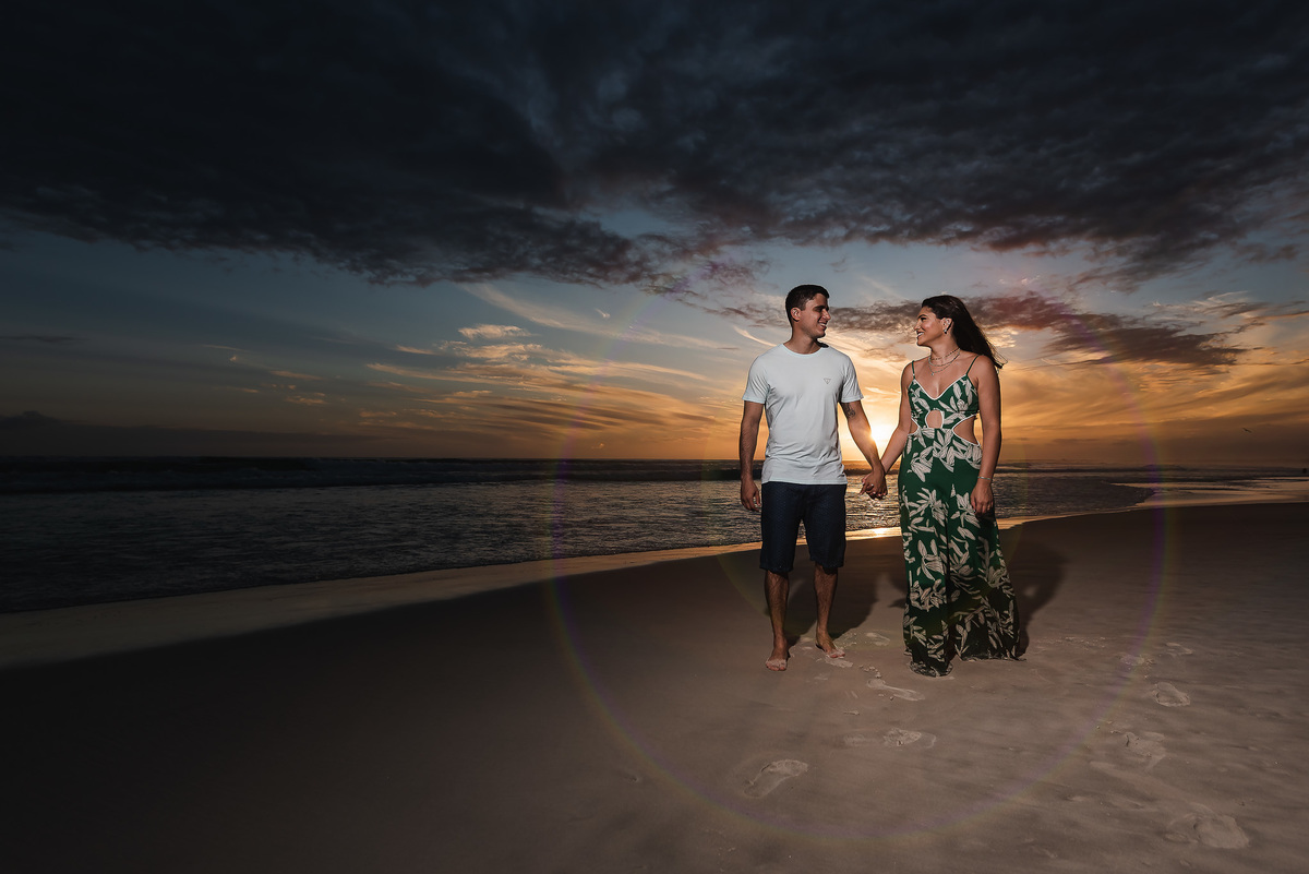 fotos ensaio pré casamento suelen e henrique em arraial do cabo rj - fotos do fotografo de casamento diego souza fotografia