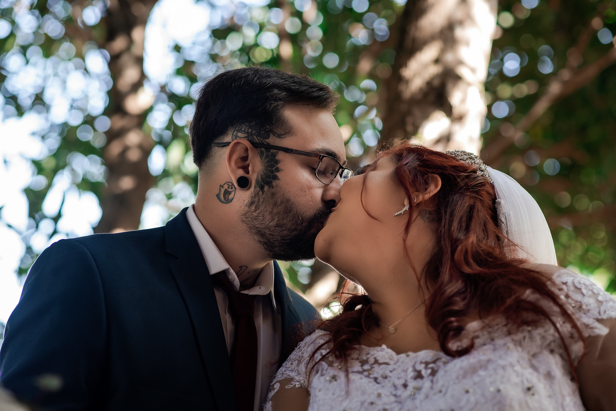 casamento larissa e joão - restaurante Aki Ki Nóis Fica em Vassouras-rj - fotos do fotógrafo de casamento Diego Souza Fotografia