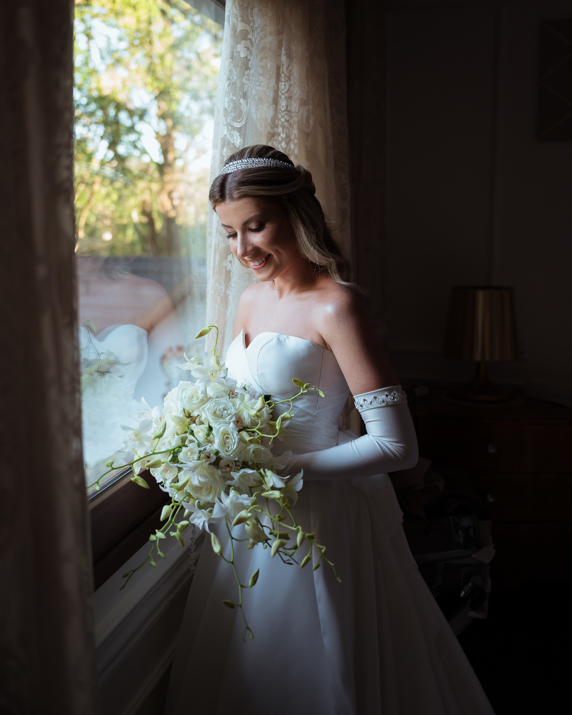 retrato-feminino-making-of-noiva-em-gramado-hotel-em-gramado-para-casar-destinaton-wedding-ramon-e-camila