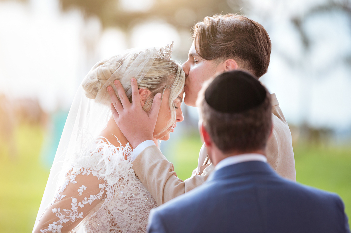 Fotografias-emocionantes-do-casamento-ao-ar-livre