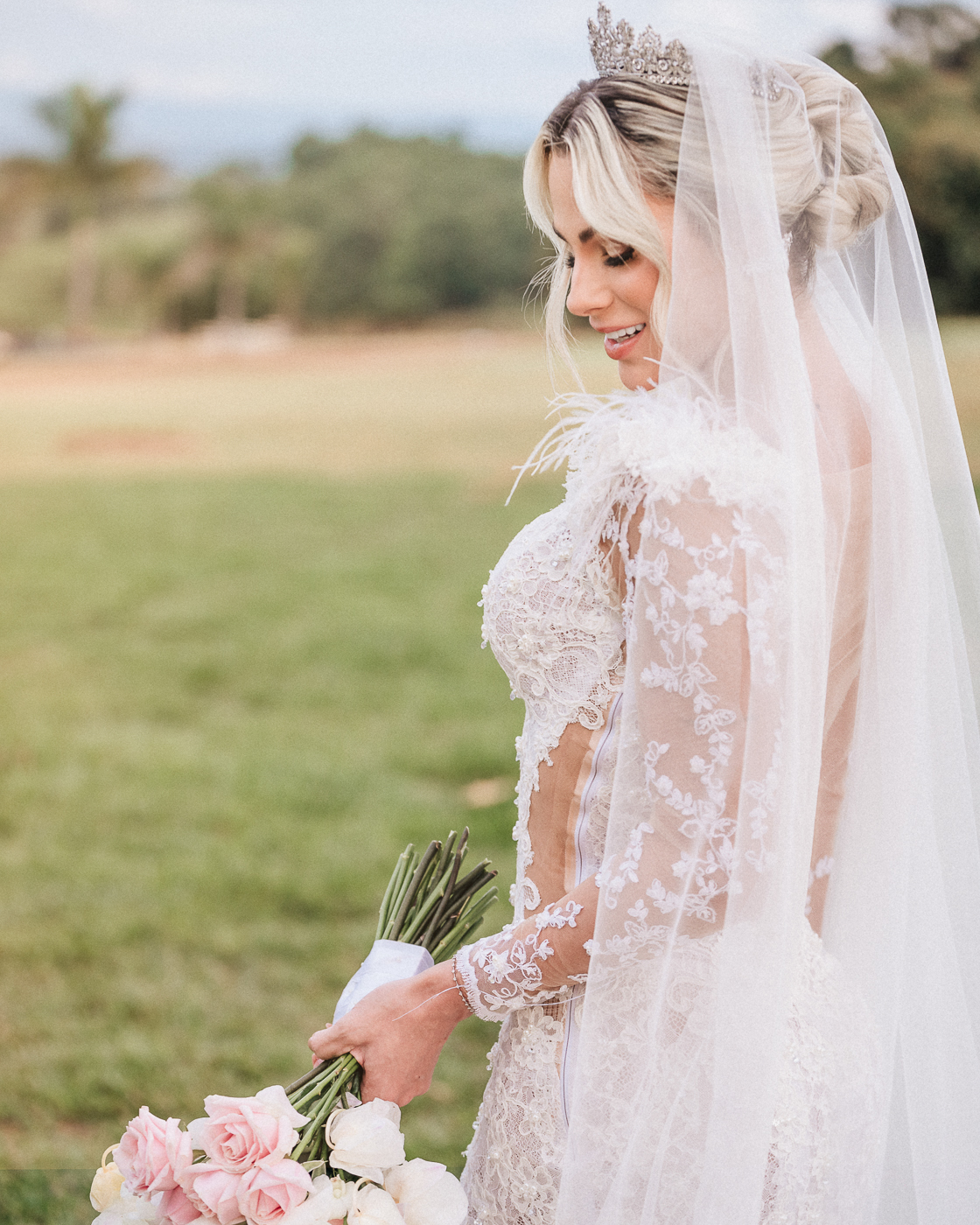 Mariana-Polastreli,-a-influencer-queridinha-das-redes-sociais,-arrasa-em-seu-dia-especial-como-noiva