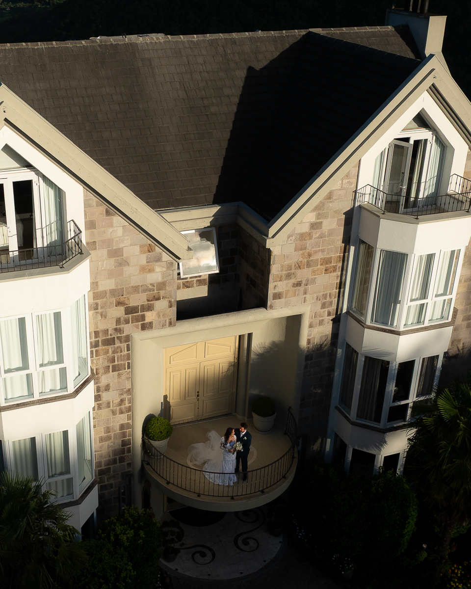 fotografo de casamento em Gramado Castelo Saint Andrews casamento em Gramado noivos Simone e Julio