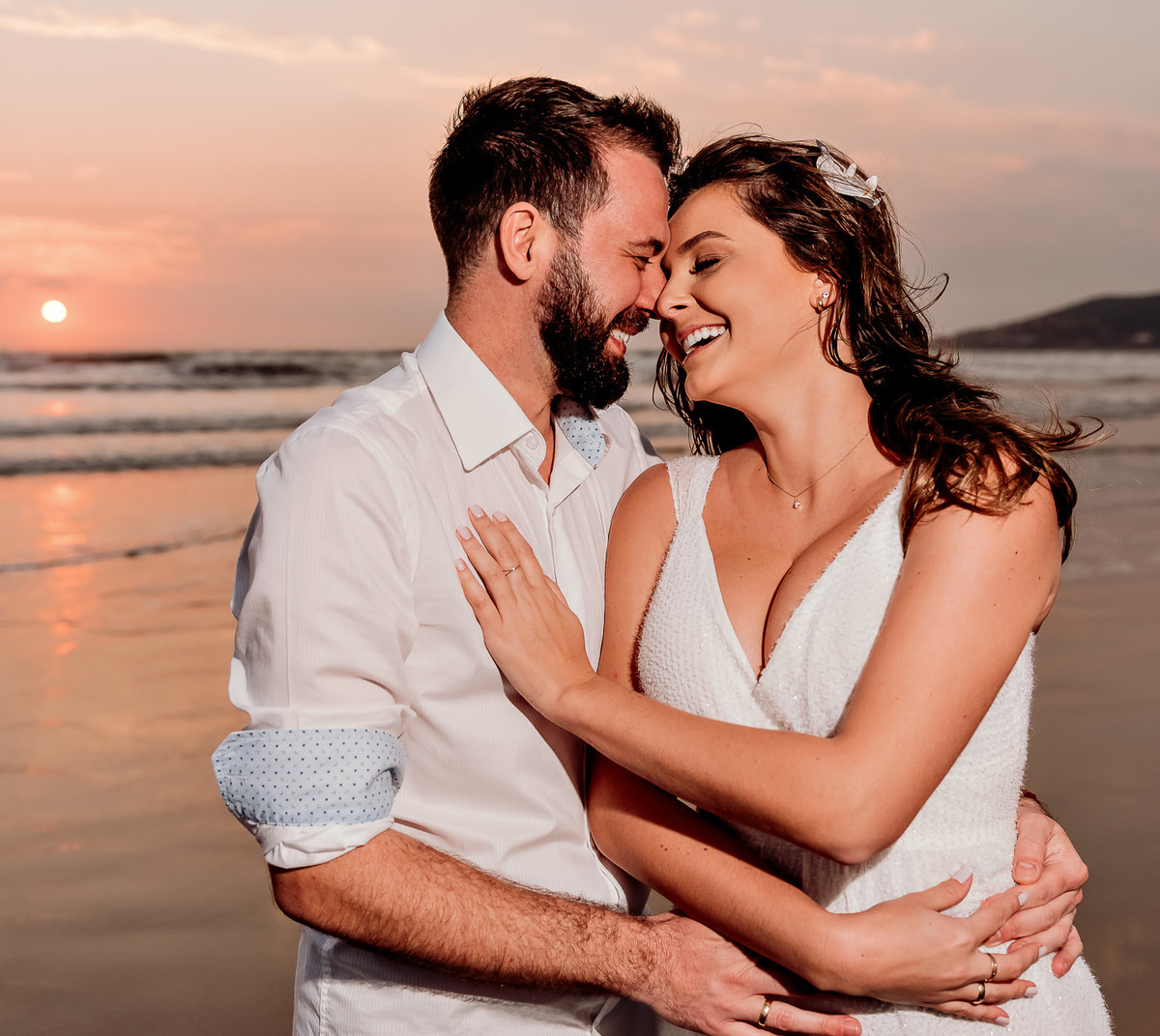 ensaio-pre-casamento-em-praia-de-santa-catariana-fotografo-yuri-nunes-fotos-espontaneas-de-noivos