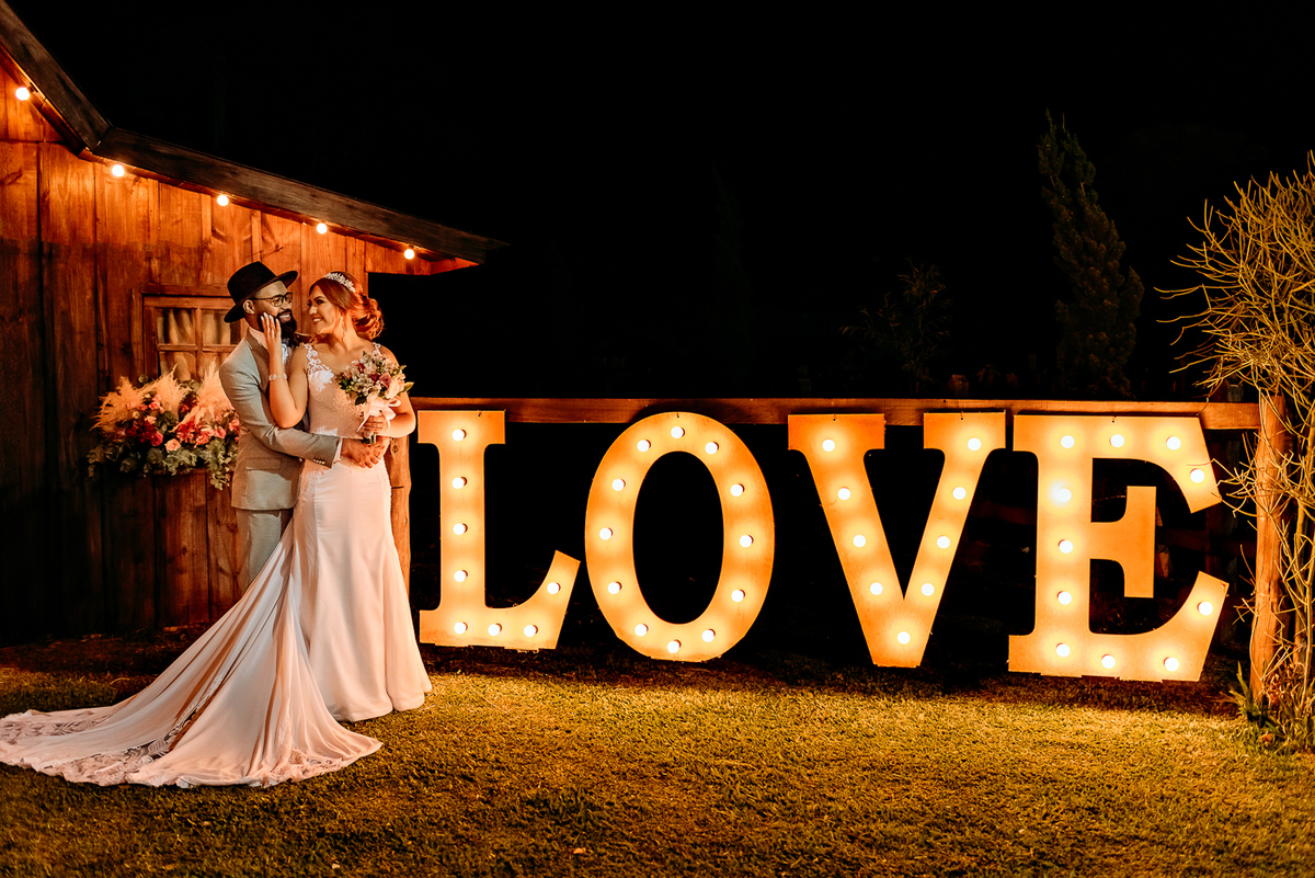 noivas-fotografo-na-serra-gaucha-case-na-serra-gaucha-vale-dos-vinhedos-yuri-nunes-foto-grafia-camatti-eventos-celeiro-casamento-em-um-celeiro-caxias-do-sul-camatti-eventos-caxias-do-sul-celiro-em caxias-do-sul