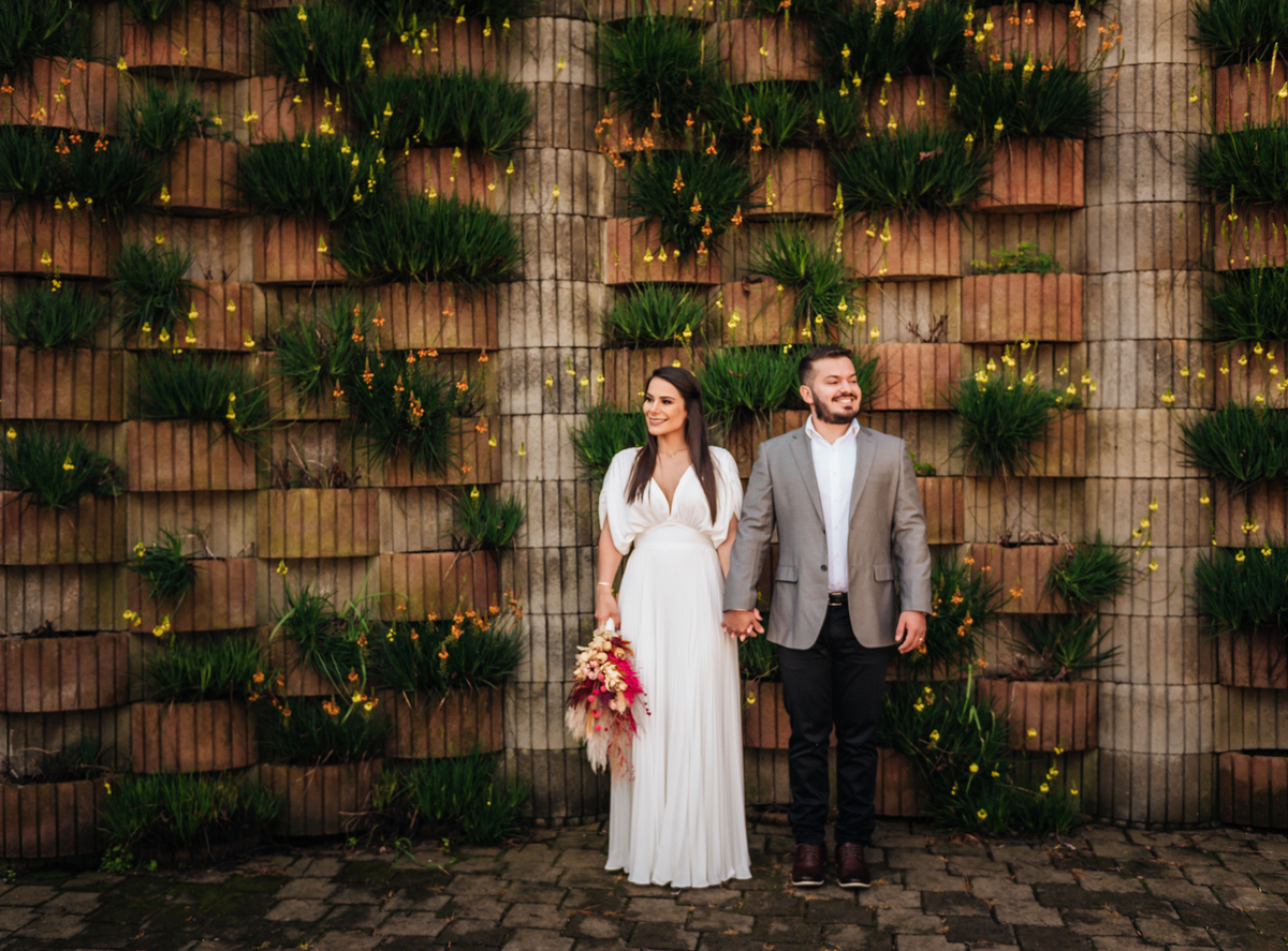 fotos-em-gramado-no-le-jardim-ensaio-de-pre-casamento-