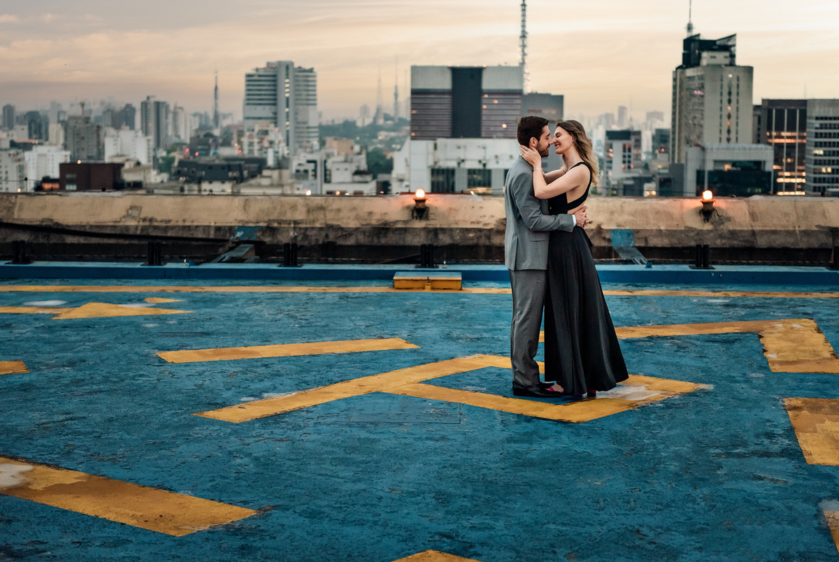 ensaio-em-heliponto-em-sao-paulo-pre-casamento