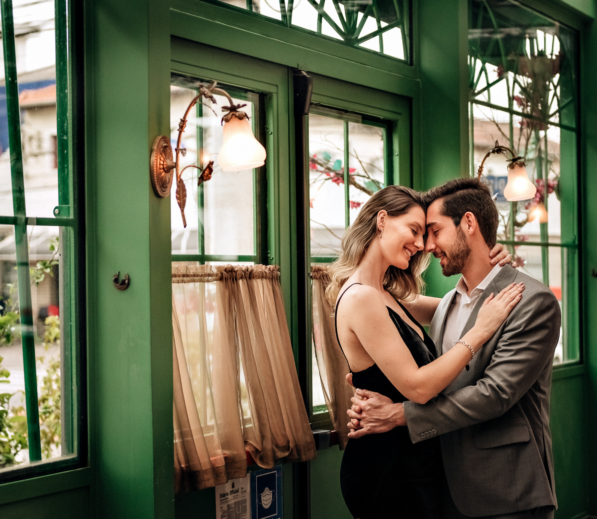 fotografo-de-casamento-em-porto-alegre-ensaio-pre-casamento-urbano-yuri-nunes-fotografia-antonella-maison-sao-paulo