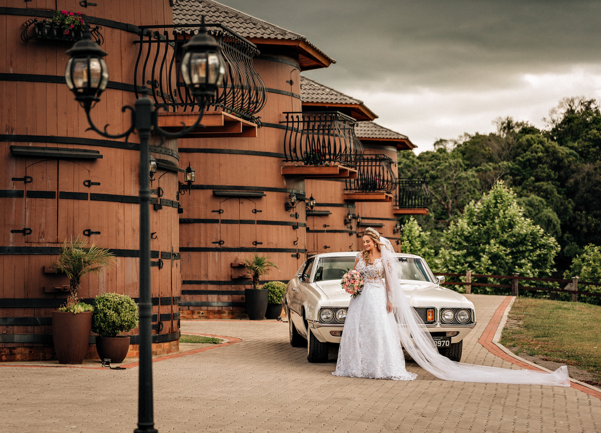 making-off-da-noiva-com-carro-antigo-nas-pipas-em-bento-goncalves-vale-dos-vinhedos-casamento-na-serra-gaucha