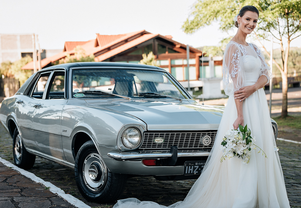 noiva-com-carro-antigo