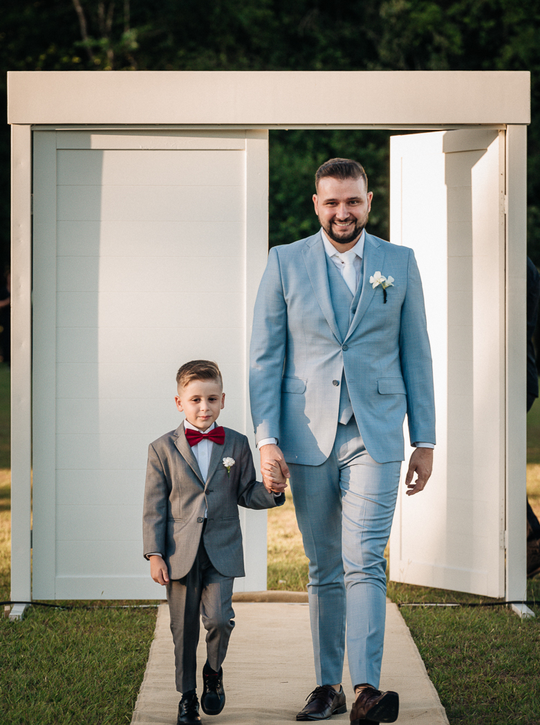 entrada-do-noivo-com-o-filho