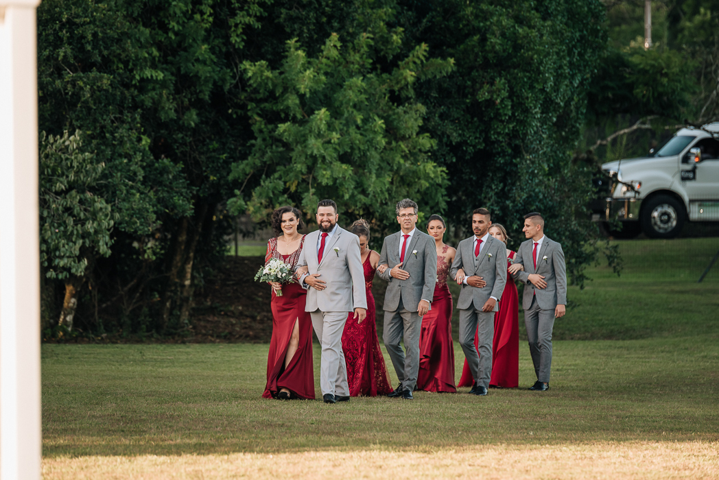 padrinhos-em-cerimonia-de-casamento-externa-ok-center-em-novo-hamburgo