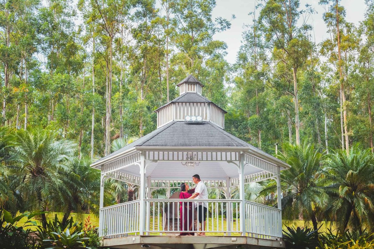 Suellen oliveira.
foto casal eden garden.